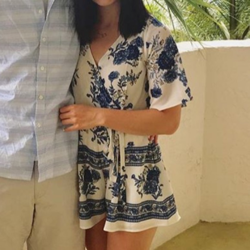 Floral detailed romper